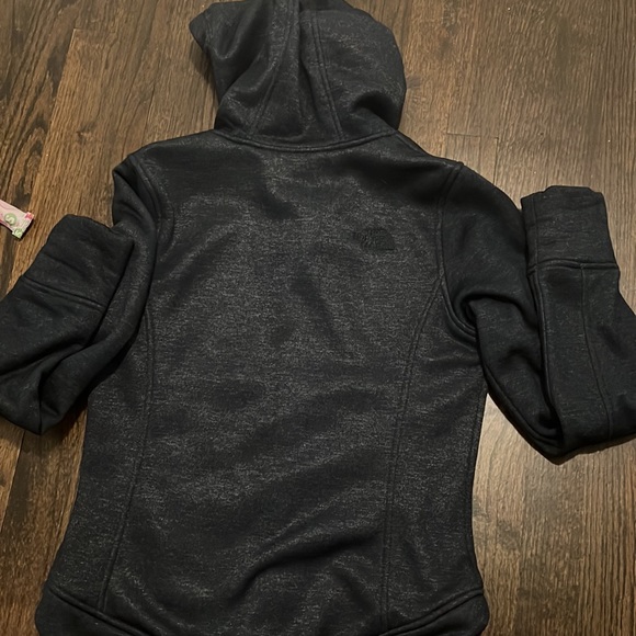 The North Face women’s canyon lands full zip with hood - Picture 3 of 4